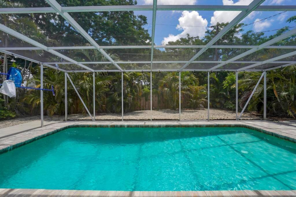 Heated Pool Home - Close To Beaches, Restaurants & More! Sarasota Exterior foto