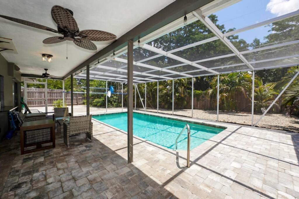 Heated Pool Home - Close To Beaches, Restaurants & More! Sarasota Exterior foto